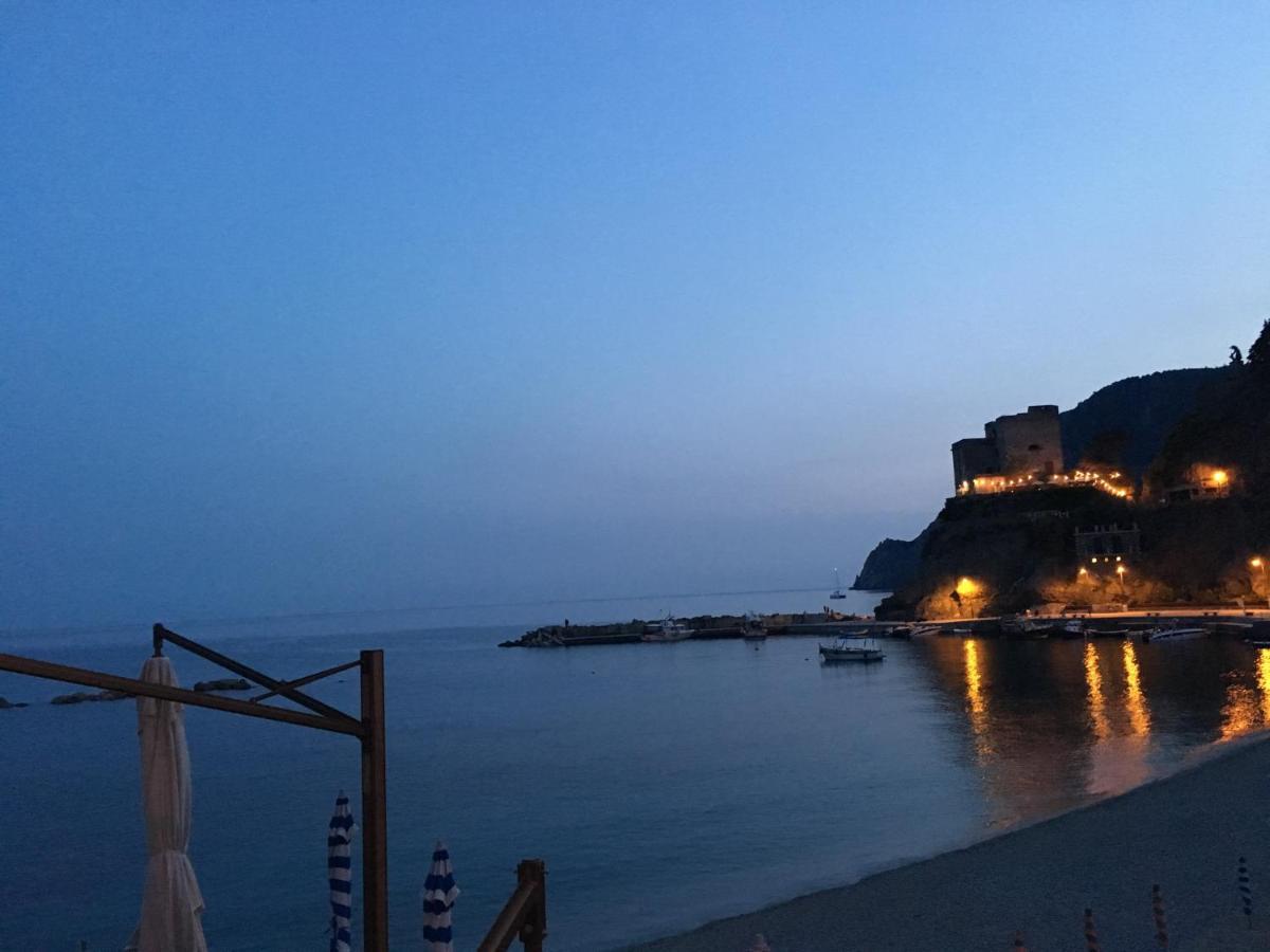 شقة Le Cinque Vele ***** Cinque Terre مونتيروسّو ال ماري المظهر الخارجي الصورة